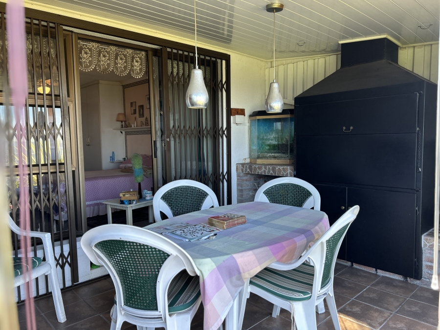 3 Bedroom Property for Sale in Loevenstein Western Cape
